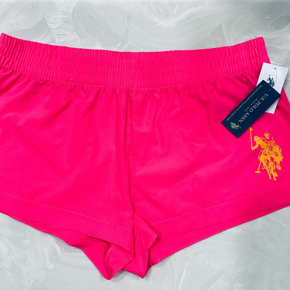 SOLD!!! π 5/$25 sale π Hot pink athletic shorts XL light weight shorts NWT - Picture 1 of 7